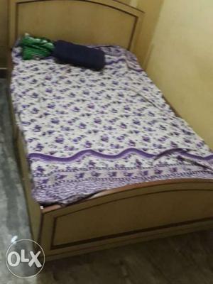 Single bed 4×6 with storage