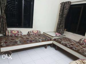 Wooden singal bed with corner