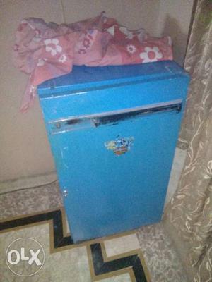 165 ltr fridge in good condition good cooling