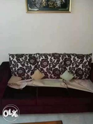 5 seater sofa set 3+2 purple colour with 5 big sofa pillows