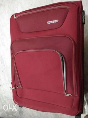 American Tourister 42 Large Suitcase