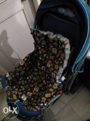 Black And Brown Floral Print Car Seat Carrier
