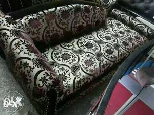 Brand new 3 seater couch at reasonable rate