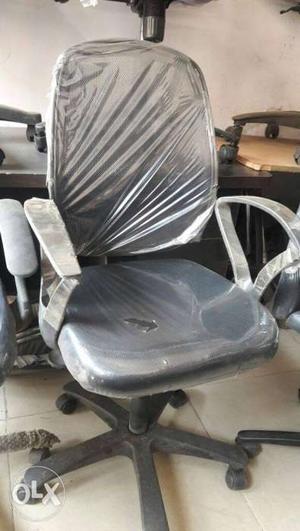 Branded revolving office chair in budget. #unused