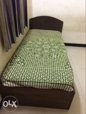 Cot/dewan in good condition with mattress