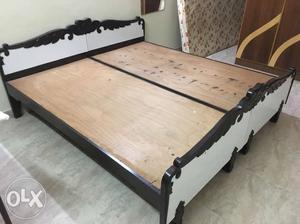 Double cot for sale