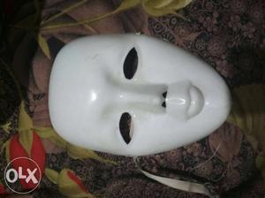 Jabawaquees mask white color. at just 150 per