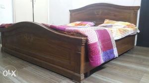 King Size Double bed with box. Teek wood.
