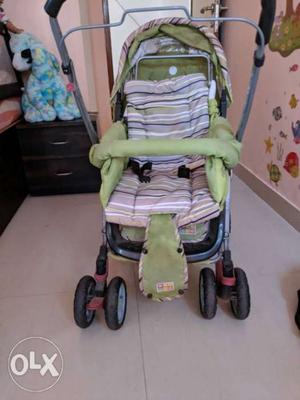 Mee mee's Green And Gray Stroller
