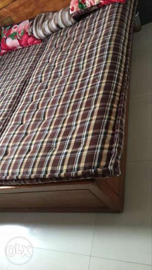 NEW CONDITION MATTRESS 3x6 | 2 pieces each for