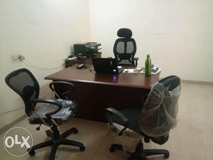 Office Furnitures and Chairs