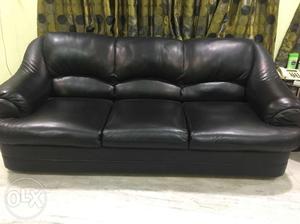 Pure rexin good looking black sofa set (3+1+1 seating)