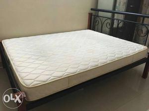 Queen size bed with memory foam mattress
