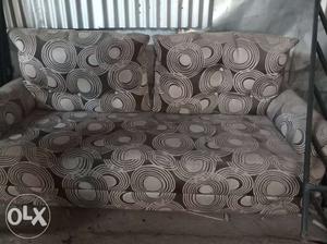 Sale sofa set without cusions its 2 years old only