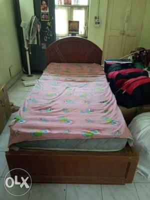 Single cot,plywood, with foam mattress as good as