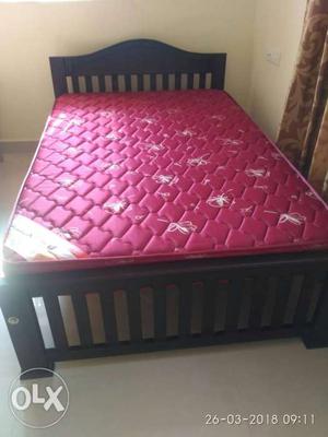 Wooden double coat with new Rubco mattress