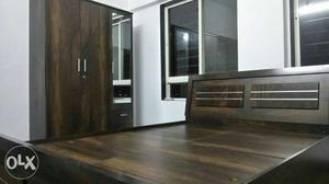 Wooden finish Bedroom Set fully new high density material