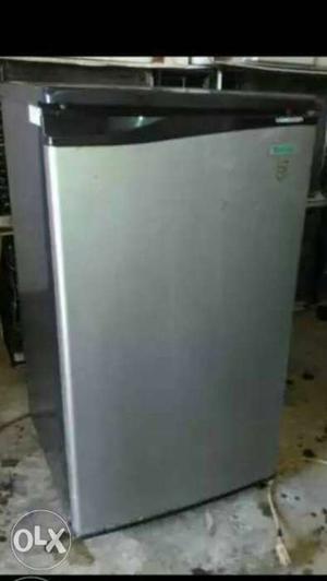 100 ltr good working condition fridge sale (