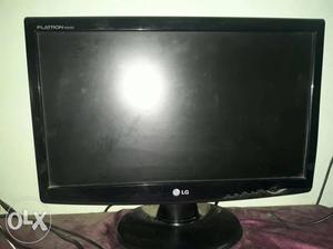 2 Years Old 24 Inch Led Monitor