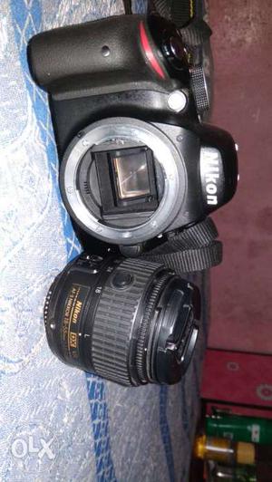 Black Nikon camara d.wit charger