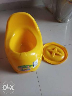 Brand new gifted Baby poty trainer seat for sell.