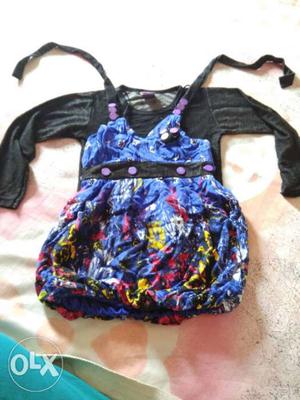 FOR KIDS- (3 to 3.5 yrs) size 24.used partywear 2