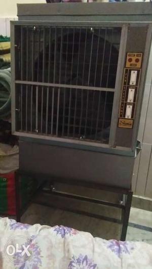 Gray And Black Evaporative Ar Cooler