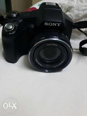 Sony Semi dslr Camera 16.2 MP video recording