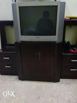 Sony TV with remote, working condition.