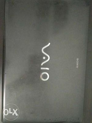 Sony Vaio E Series With Wireless Mouse; i5; 4