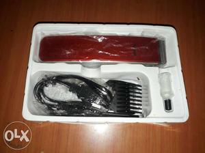 Brand new Nova trimmer with 2 blades.. All other