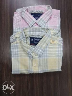 Each cotton shirt cost Rs 400, Size L and XL