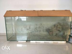 Fish Tank 60"x14"x24" Fish tank for sale without