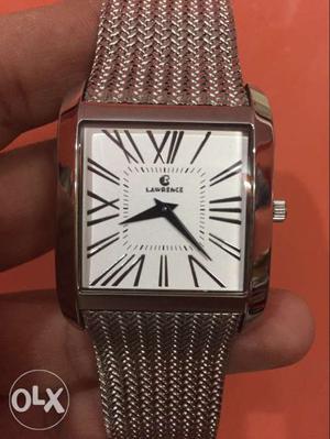 I want sell my new Lawrence Swiss quartz watch