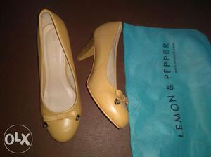 Lemon n pepper heels unused size 39