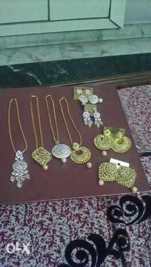 One set Artificial Jewellery 250