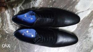 Original leather black shoes