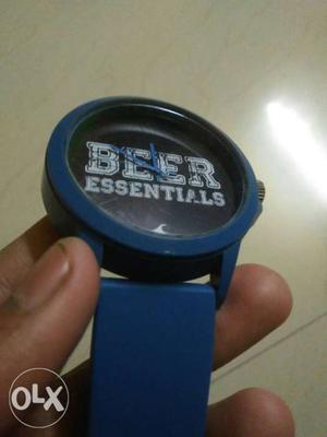 Round Blue Watch With Strap