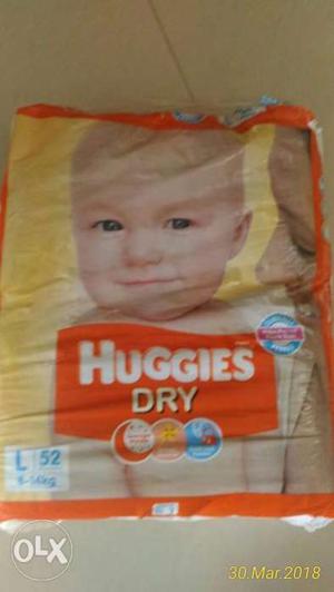 42 huggies diapers