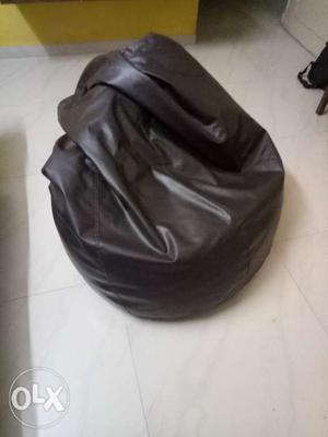 Bean bag Of leather very nice quality with very