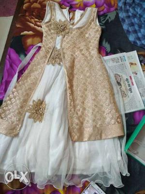 Brand new frock for the girls age of 5-7years