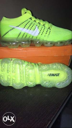 Brand new nike air max size 7
