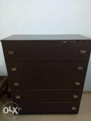 Brown Wooden 4-drawer Dresser