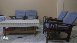 Four chairs of teak wood with very good condition
