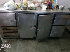 One year old comercial fridge want to sell due to
