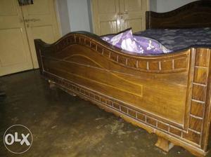 Sheesham Double Bed in good condition.