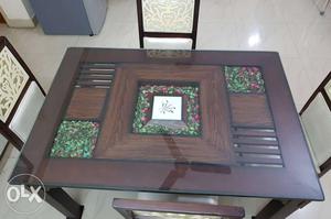 4 Seater Dining Table Set in Brand New Condition