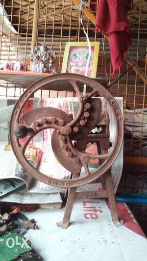 Brown Wooden Ship Wheel Decor
