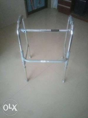 Completely unused walker in perfect condition.