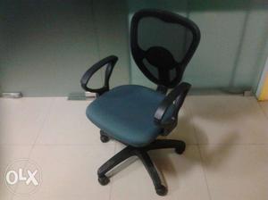 Office executive chair dealers